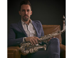 Santi Sax Music